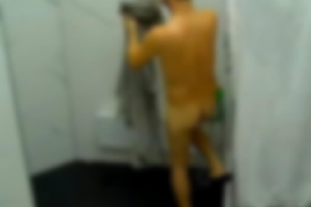 ŠOKANTNO! Luna i Marko goli pred kamerama!