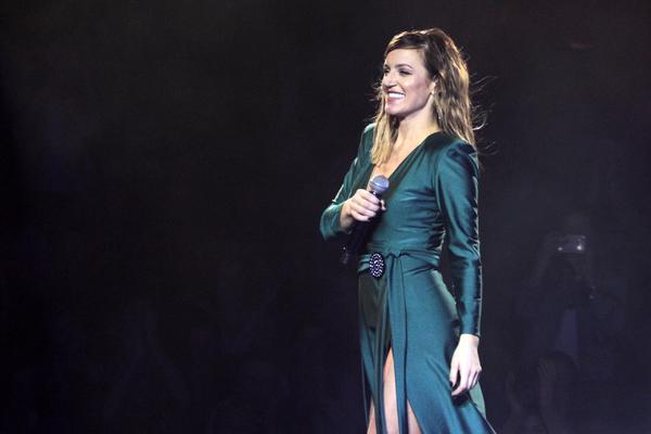 ČISTA EMOCIJA: Nema ko nije plakao zbog ove pesme, a Tijani je donela prvi milion!