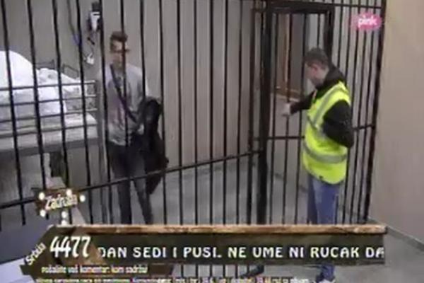 NASRNUO NA BRENDONA! Marko Stolić završio iza rešetaka!