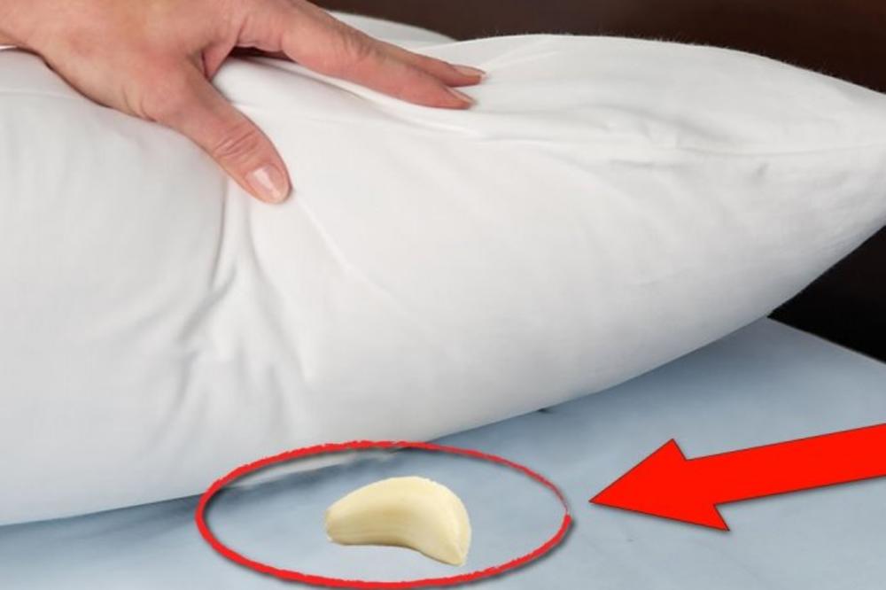 VEČERAS PRE SPAVANJA STAVITE BELI LUK POD JASTUK: Kada se probudite desiće vam se 4 NEVEROVATNE STVARI!