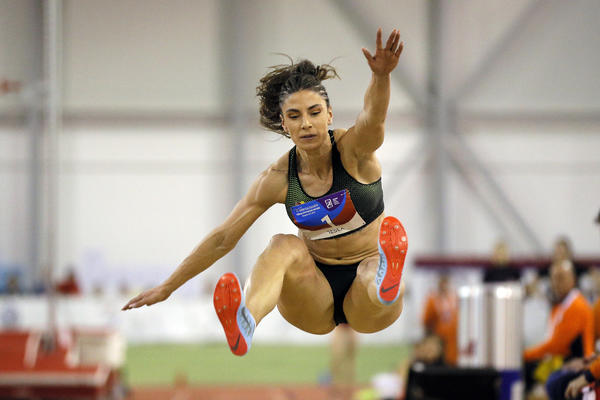 IVANA ŠPANOVIĆ SRUŠILA REKORD SEZONE I POBEDILA: Kad ona ovako skače rivalke na EP bolje da ne izlaze na stazu!