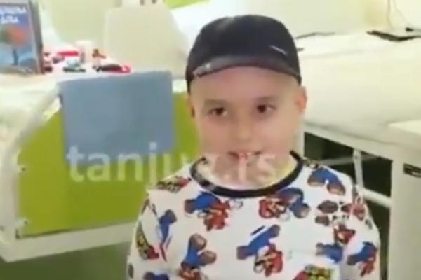 JA SAM ŽELEO DA SE SLIKAM S PREDSEDNIKOM, JER GA VOLIM! Mali Zlatan objasnio zašto se fotografisao s Vučićem