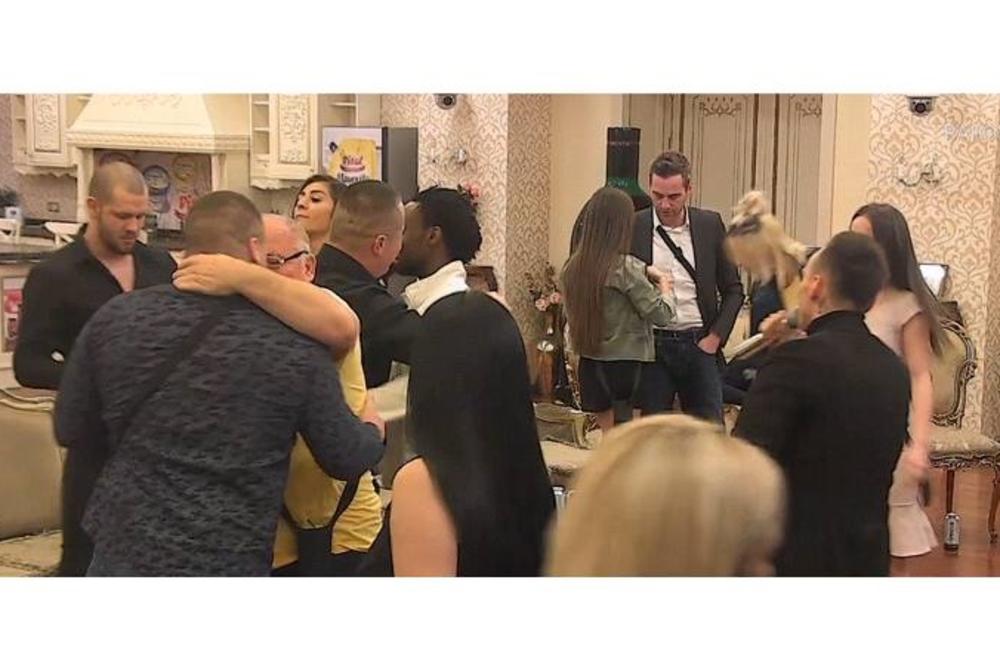 ON NE MOŽE DA VERUJE SVOJIM OČIMA! NOVA LJUBAV U PAROVIMA: Njegova reakcija je šokantna!