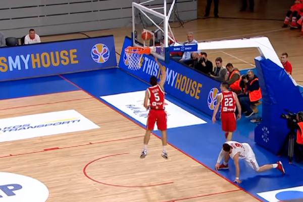 HRVATIMA SE SMEJE ČAK I NJIHOV KOMENTATOR: Mundobasket je za njih ostao san, ali ovi promašaji ostaju za ceo život!