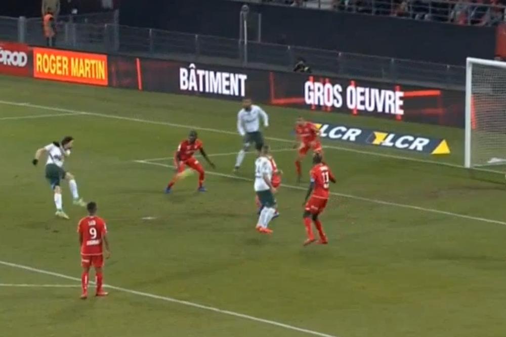 Gde je i šta radi Neven Subotić? Eno ga, trese mreže u Francuskoj!