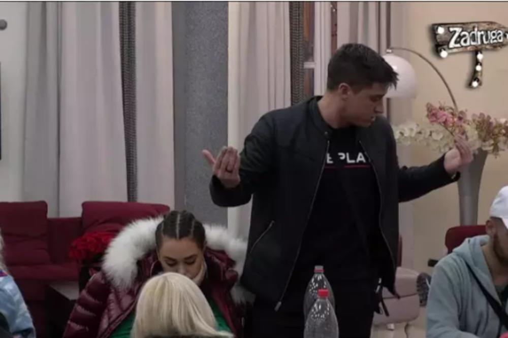 DRAGOJEVIĆ POKAZAO SVOJU AGRESIVNU STRANU: David gađao flašom Lepog Miću i pesnicom udarao o sto! (VIDEO)