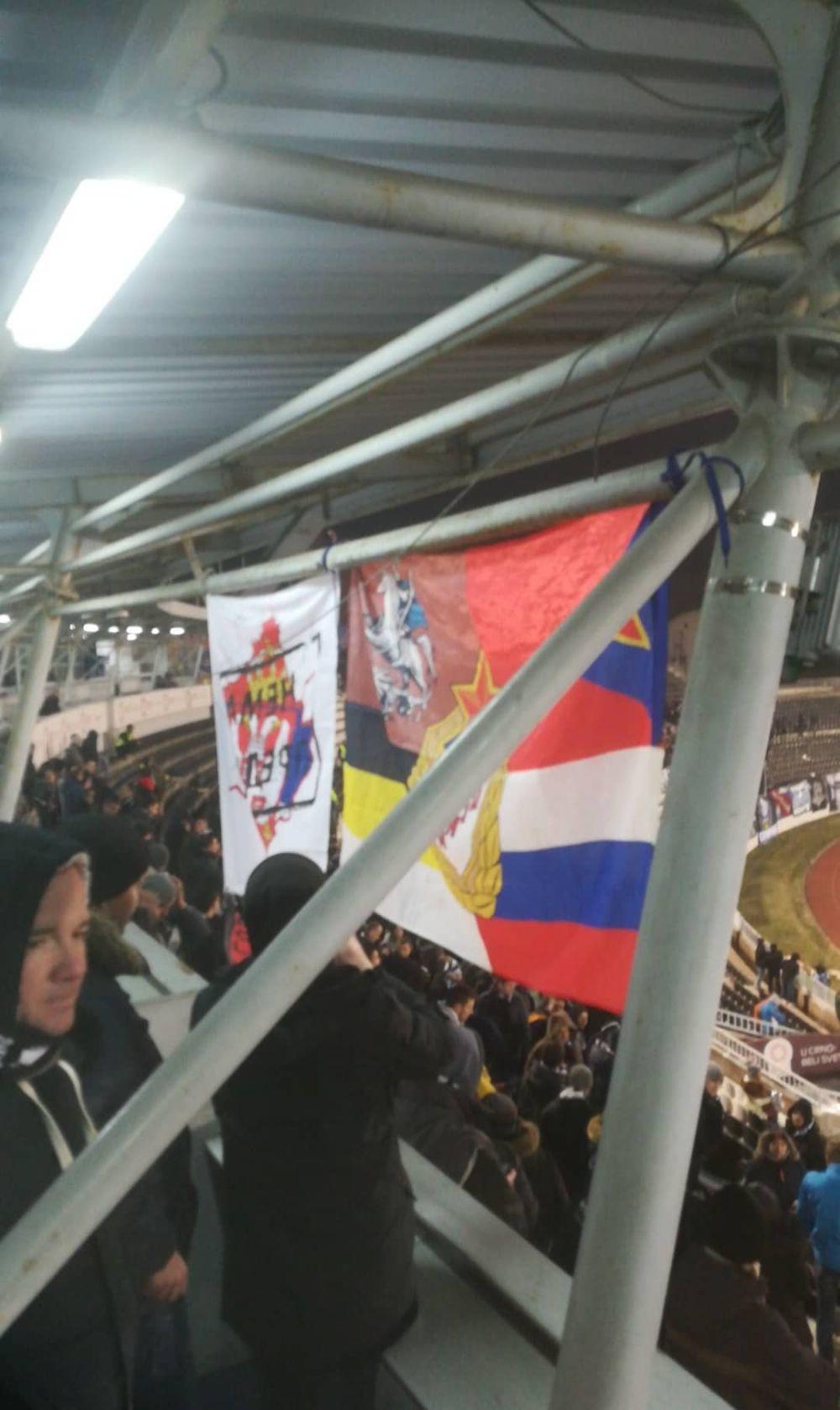 Zastava 'Nema predaje' među Zabranjenima