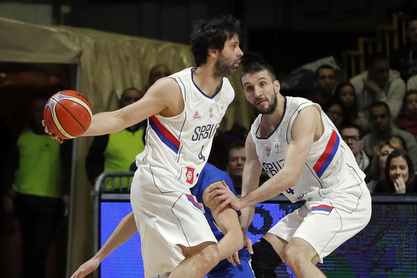 NIJE SLAVIO SA SAIGRAČIMA, ALI SE OBRATIO JAVNOSTI: Šta je Teo imao da kaže posle velike pobede nad Izraelom?