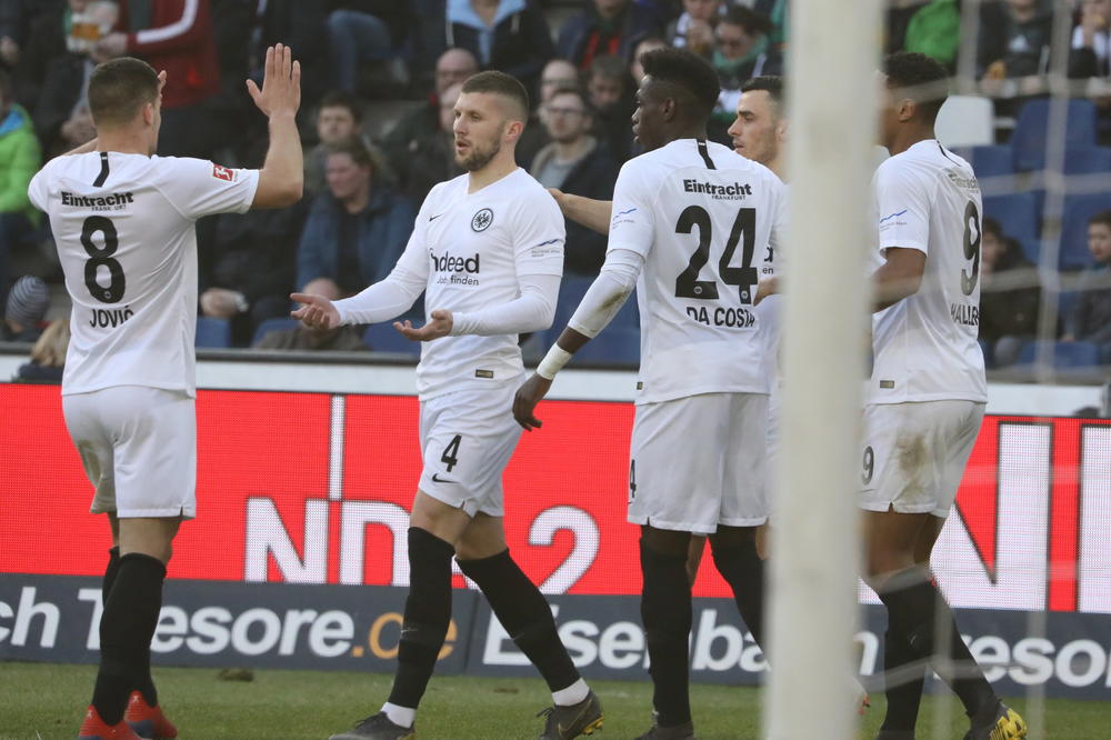 SRPSKO-HRVATSKI AJNTRAHT NE ZNA DA STANE: Jović i Kostić i pogađali i asistirali, Dortmund želi titulu!