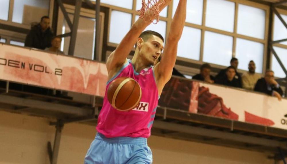 Aleksandar Langović  