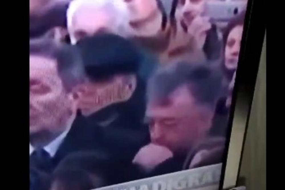 TOKOM PREDSEDNIKOVOG GOVORA JUTKA URADIO NEŠTO NEOBIČNO: Ovo je NAJŠEROVANIJI SNIMAK na društvenim mrežama (VIDEO)