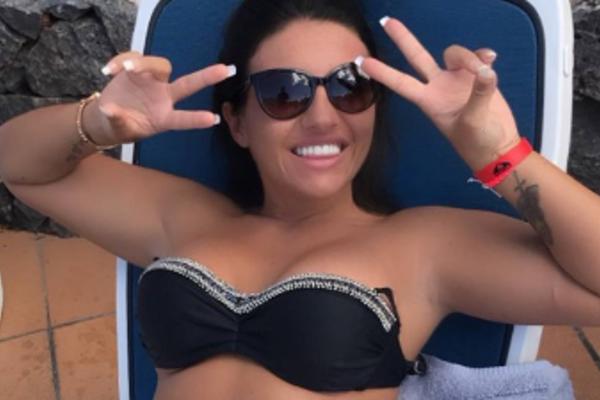 UKRALA JE TRI KREDITNE KARTICE I POTROŠILA SVE NA SEBE! Odmah je otišla kod hirurga sa neverovatnim zahtevom