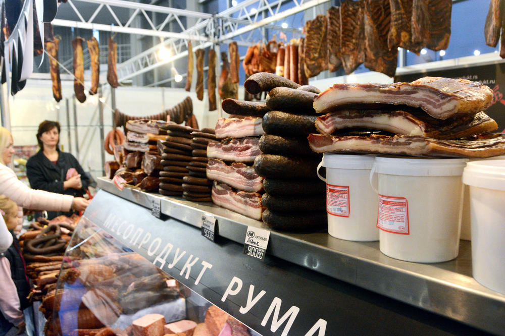 Ako vam se dlake pojavljuju na ČUDNIM MESTIMA NA TELU i sve ih je više, to je verovatno ZBOG OVE HRANE!