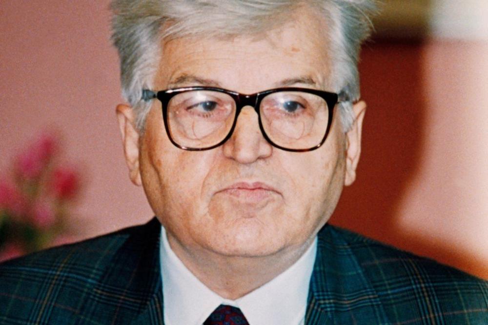 DOBRICA ĆOSIĆ, IVO ANDRIĆ... ovo su najpopularnije knjige u srpskim bibliotekama