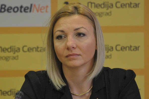 SPORAZUM SA NARODOM JE PREURANJEN! Tatjana Macura: Trebalo je pitati i građane za sadržaj