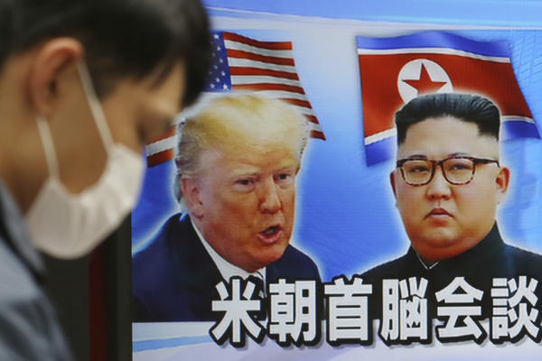 DA LI ĆE SEVERNA KOREJA POSTATI NOVI VIJETNAM? Ove reči je Tramp uputio Kimu pre susreta!