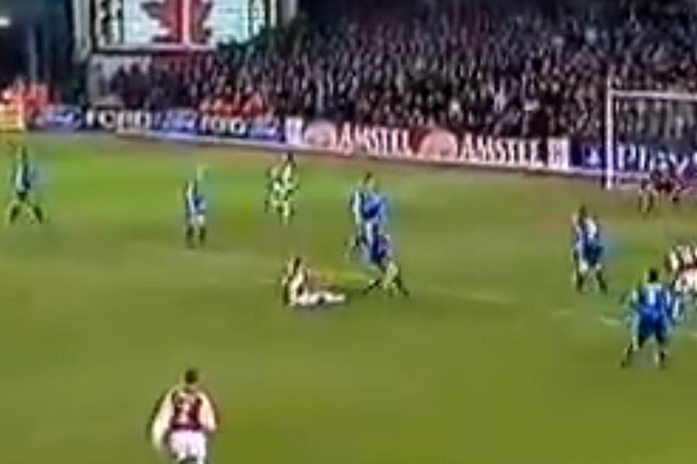ARSENAL PODSETIO NAVIJAČE NA LEGENDARNI BERGKAMPOV GOL BAJERU: Odgovor Nemaca ugasio Tobdžije za sva vremena!