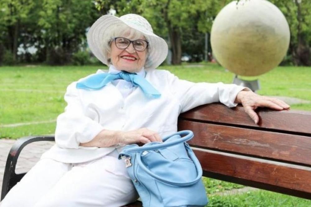 RUSKINJA (90) NE PIJE LEKOVE I NIKAD NE KUKA: Njen savet za sreću raspametio je ceo svet! (FOTO)