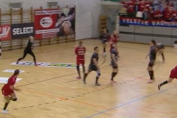 ZABORAVITE NA TROJKE ĐORĐEVIĆA: Ova Brazilka je učinila nemoguće - 2 gola sa celog terena za samo par sekundi!