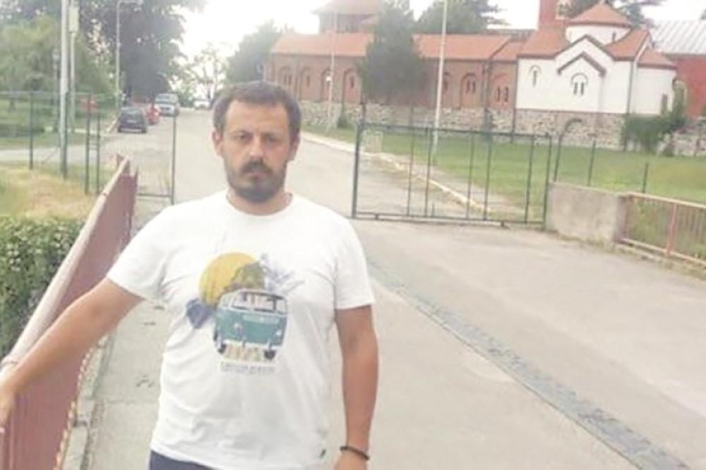 HEROJ ISPRAĆEN NA VEČNI POČINAK! Jecaji odzvanjali grobljem zbog Darka: Živeo je kratko, a učinio mnogo dobrog!