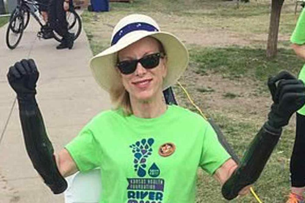 ZBOG METKA AMPUTIRALI JOJ RUKE I NOGE, A ONDA JE DOBILA RAK: Ona je NAJVEĆI BORAC NA SVETU!