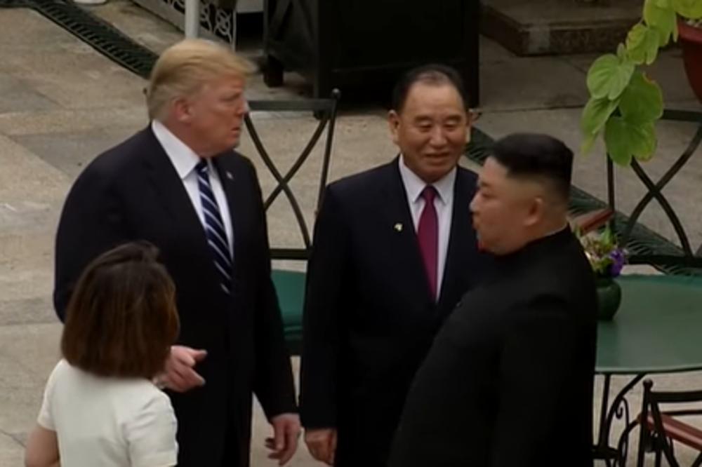 DONALD TRAMP: Kim nije učinio sve što smo tražili od njega, zato smo odlučili da NIŠTA NE POTPISUJEMO