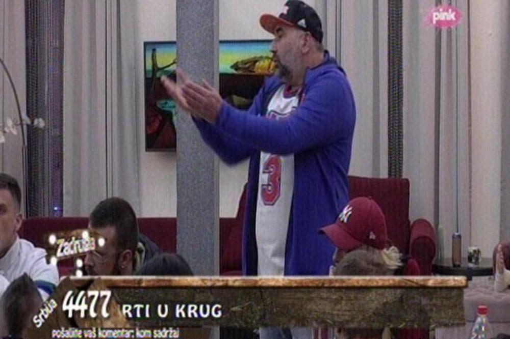 MIKI ŽESTOKO PONIZIO ZADRUGARKE: Niko normalan ne bi bio sa Stanijom i Draganom! Dobrojevićeva mu odmah ZAPRETILA!