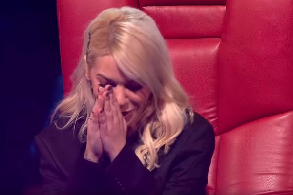 NATAŠA BEKVALAC HITNO PRIMLJENA U BOLNICU, PORODICA I PRIJATELJI PREPADNUTI: Savijala se od BOLOVA!