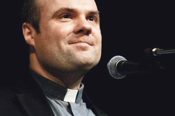 ŽENE KOJE ZAVODE MUŠKARCE ĆE ODGOVARATI PRED BOGOM! Još jedan seksistički ispad KAPELANA šokirao hrvatsku javnost