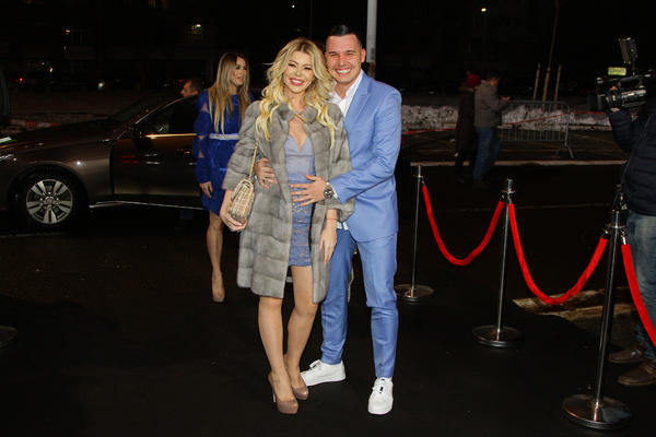 DINASTIJA KARIĆ DOBIJA JOŠ JEDNOG ČLANA: Naslednica Danijela čeka bebu s poznatim koreografom!