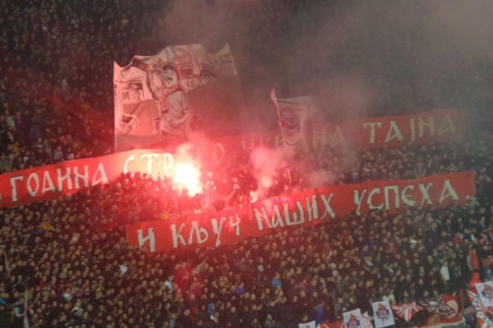 REŠILI SMO REBUS NA TRANSPARENTU DELIJA: Evo šta znači poruka navijača Zvezde na derbiju!