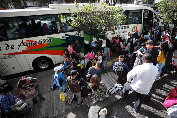 ORBAN MRZI MIGRANTE, A U TAJNOSTI JE PRIMIO STOTINE VENECUELANACA: Otkriveno neviđeno LICEMERJE mađarske vlade