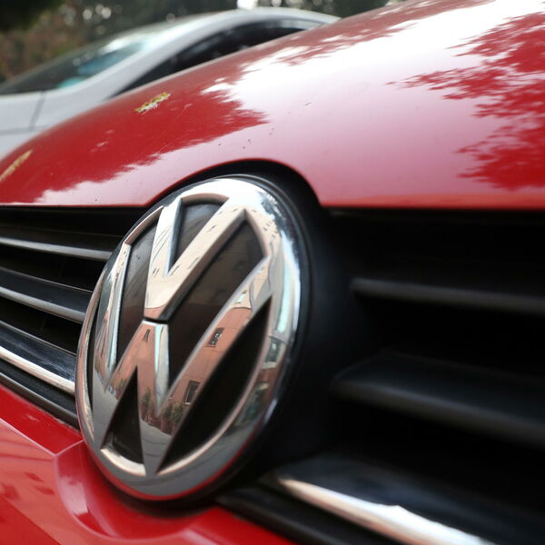 DVA POZNATA AUTO GIGANTA TVRDE DA NA NJIHOVIM AUTOMOBILIMA OVO NIJE MOGUĆE: Kupci će biti ODUŠEVLJENI!