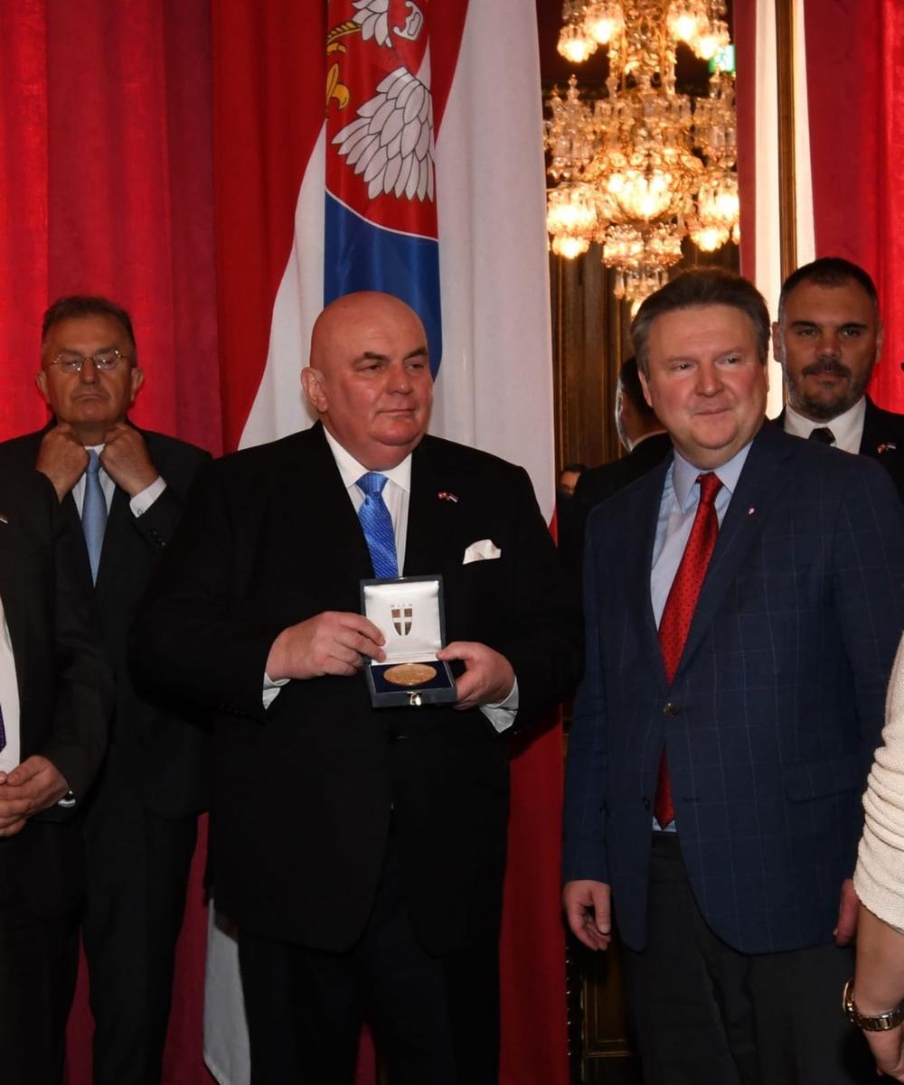 Dragan Marković Palma sa gradonačelnikom Beča Mihaelom Ludvigom