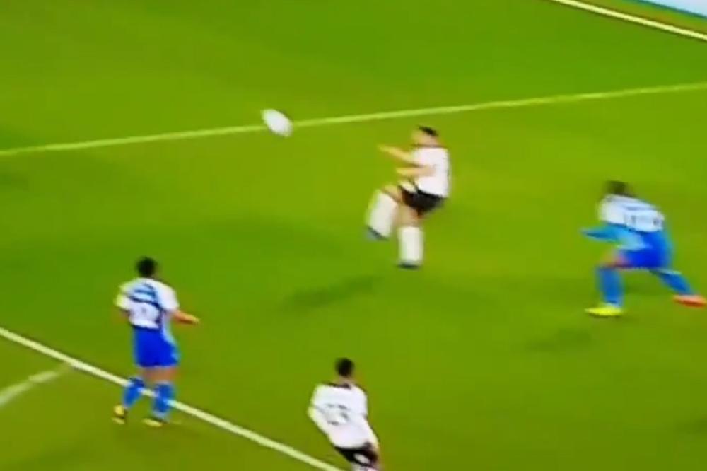 ZAUSTAVITE TAKMIČENJE ZA PUŠKAŠ, IMAMO POBEDNIKA: Nisu ni makazice, ni volej - čovek je izmislio potpuno novi šut!