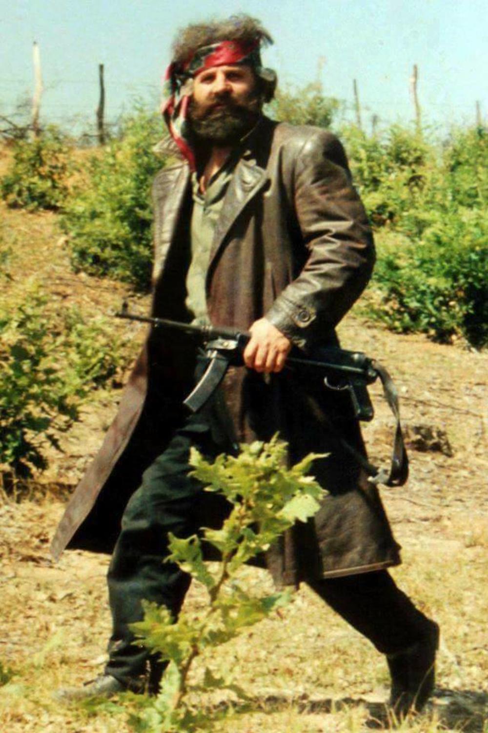 Adem Jašari, povod za rat