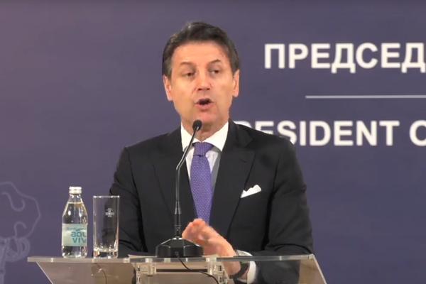 ZVANIČNO JE NA ČELU: Đuzepe Konte je novi predsednik Pokreta pet zvezdica!