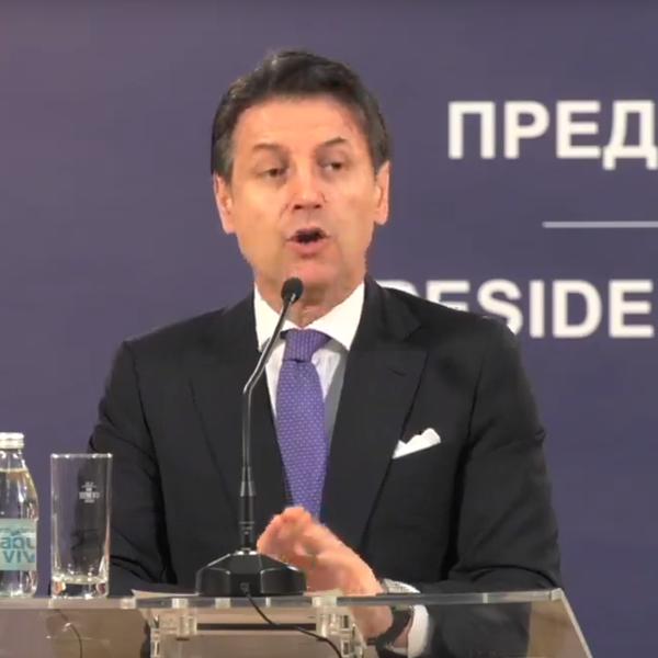 PREMIJER ITALIJE NAJAVIO RADIKALNE MERE PROTIV KORONE: Zatvaraju skoro SVE!