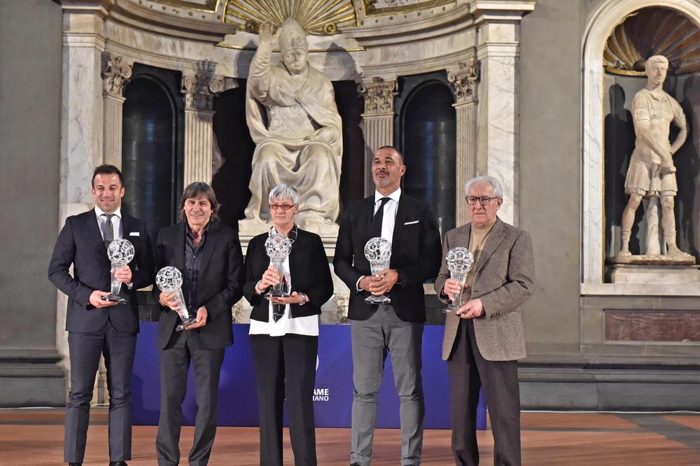 LEGENDA SE SPRDA SA REALOM: Slavni fudbaler uništio Madriđane posle debakla od Ajaksa!