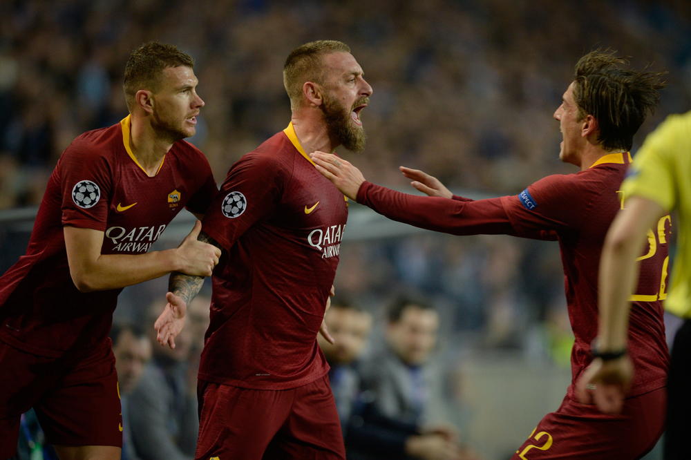 SRAMOTA! POKRADENI SMO! Iz Rome pobesneli posle poraza od Porta, žale se na sudije i VAR!