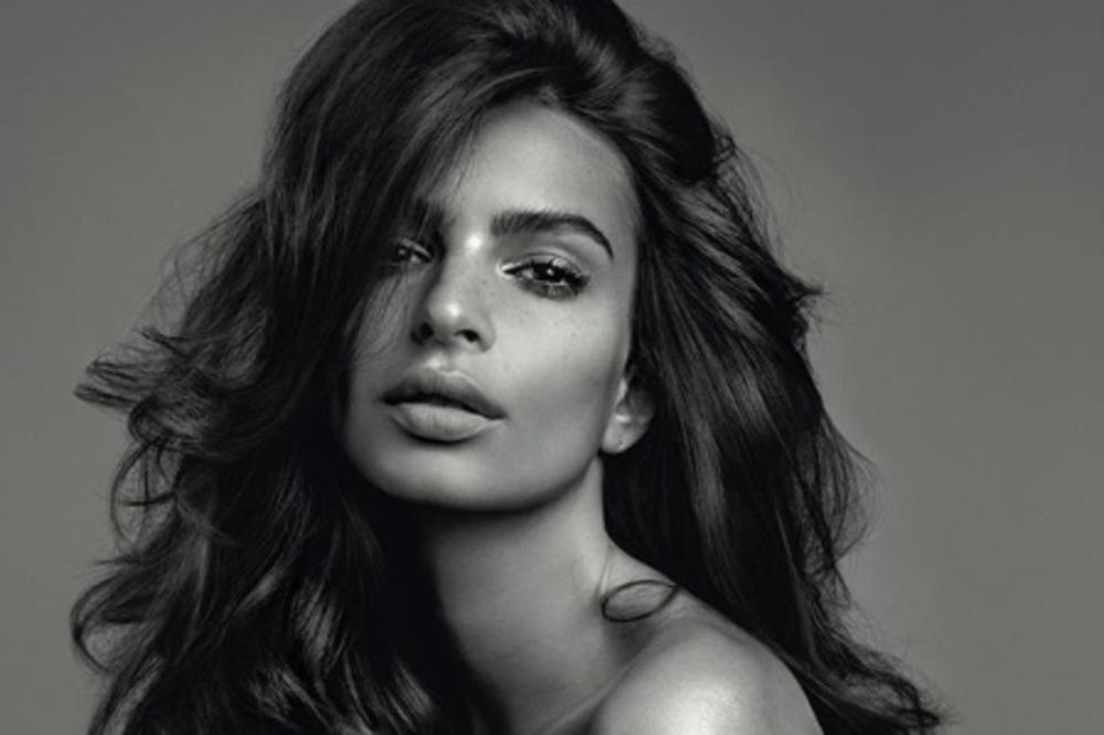 SVAKI DAN FOTKA GOLU ZADNJICU I ZARAĐUJE MILIONE DOLARA: Manekenka neće da plaća STANARINU zbog ove stvari!