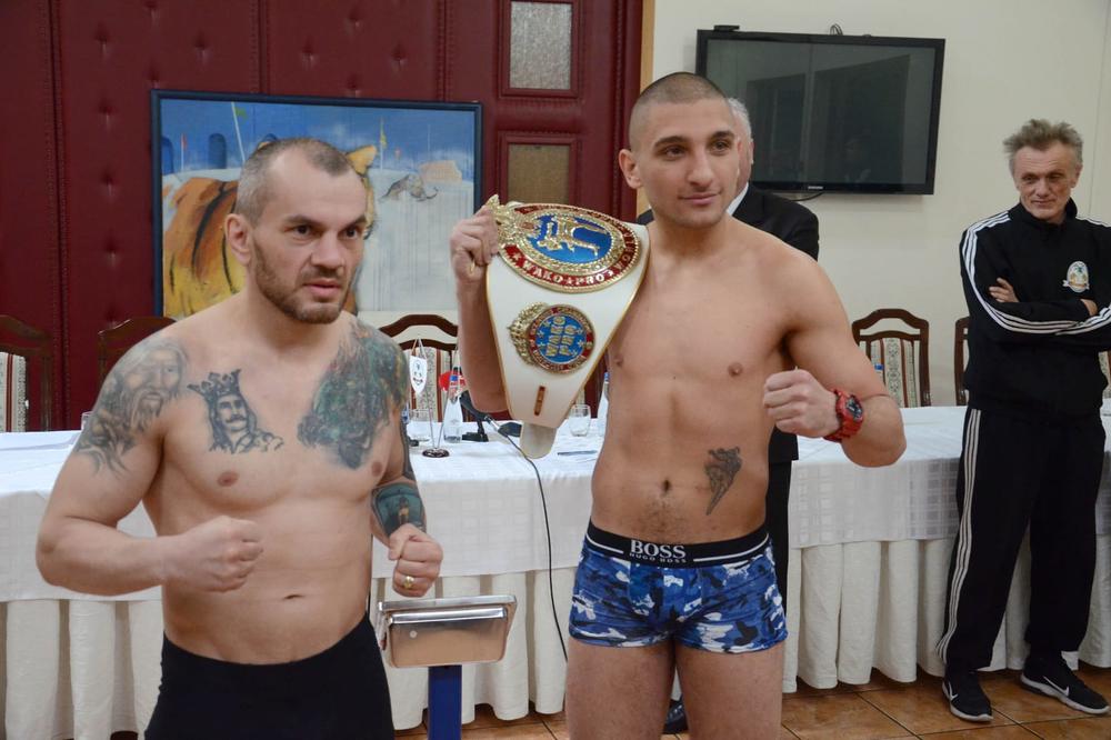 TITULA SVETSKOG PRVAKA OSTAJE U SRBIJI: Surovi 'Palmin tigar' razneo Rumuna dvostrukim nokautom!