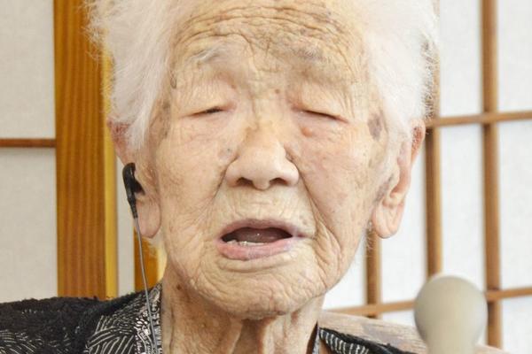 IMA 116 GODINA I PROGLAŠENA JE ZA NAJSTARIJU OSOBU NA SVETU: Otkrila je 3 TAJNE kako da uvek budete ZDRAVI!