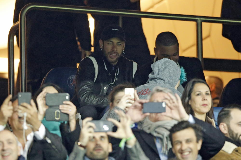 REAL DREŠI KESU ZA NEJMARA: Madriđani spremili 350 miliona evra za Brazilca! Šta će reći navijači Barselone na ovo?