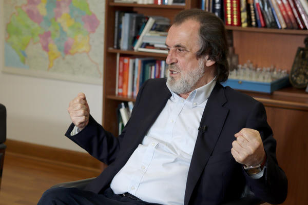 VUK DRAŠKOVIĆ: Nezamislivo je da se ubice proglašavaju za nacionalne heroje!