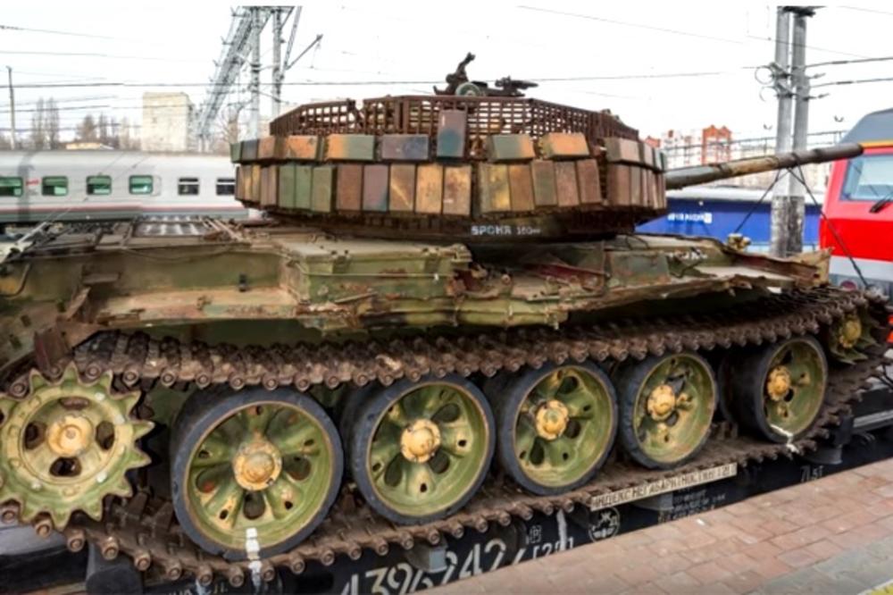 OKLOPNA VOZILA ISLAMSKIH TERORISTA JURE KROZ RUSIJU: Narod se okuplja da pozdravi gde god prolaze (VIDEO)