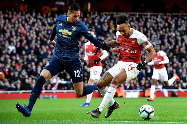 NEVEROVATNO, STRAŠNE VESTI: Fudbaler Arsenala dok je bio sa reprezentacijom zarazio se MALARIJOM u Gabonu!