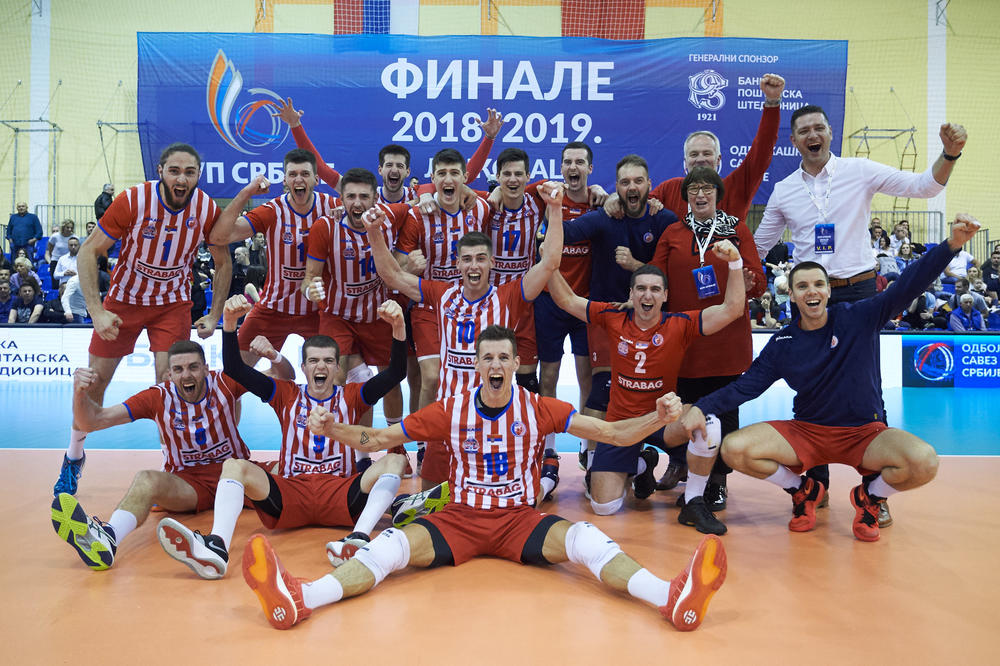 ŠAMPIONI: Odbojkaši Crvene zvezde osvojili Kup Srbije!