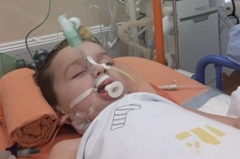 HITNO! Nemanja boluje od teškog oblika TUMORA MOŽDANOG STABLA, da bi preživeo potrebno je još 80.000 EVRA!