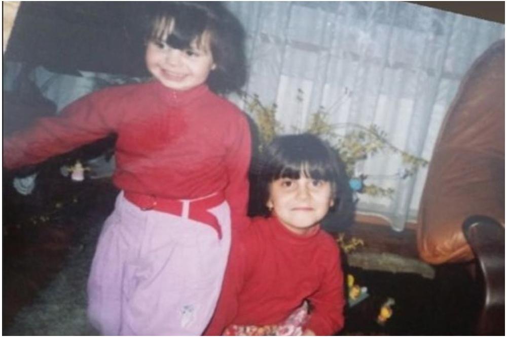 DA LI JE PREPOZNAJTE? Devojčica sa slike je bivša zadrugarka koja danas PLENI vatrenim izgledom! (FOTO)